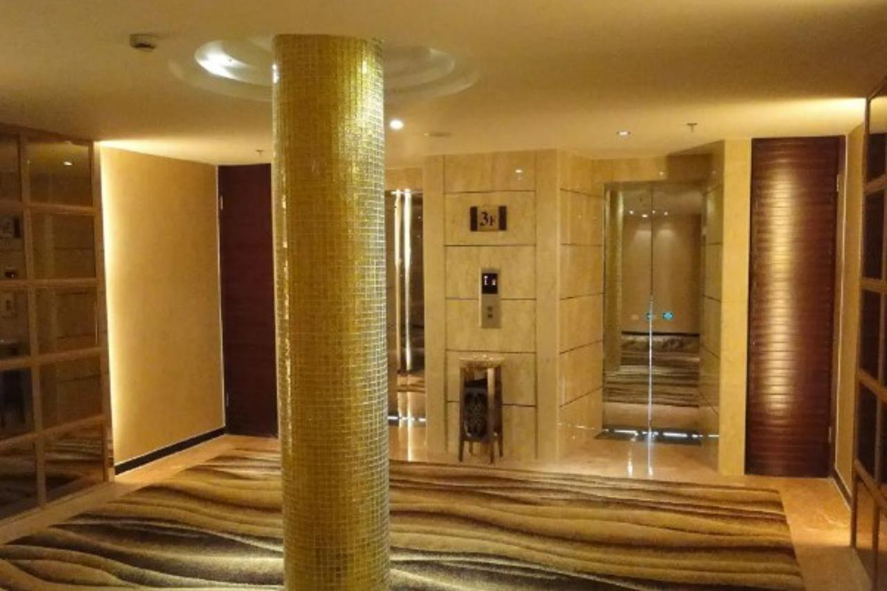 Dazhou Pengfei Skyline Hotel Bagian luar foto